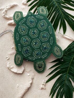 Beaded Turtle Crossbody Bag - Emerald Green Sequin Shell